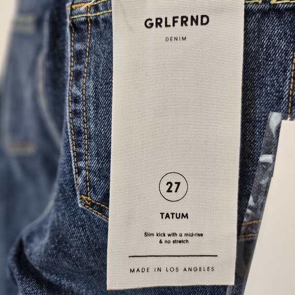 GRLFRND  TATUM Dark Blue Cropped Jeans Size 27. - Picture 14 of 15